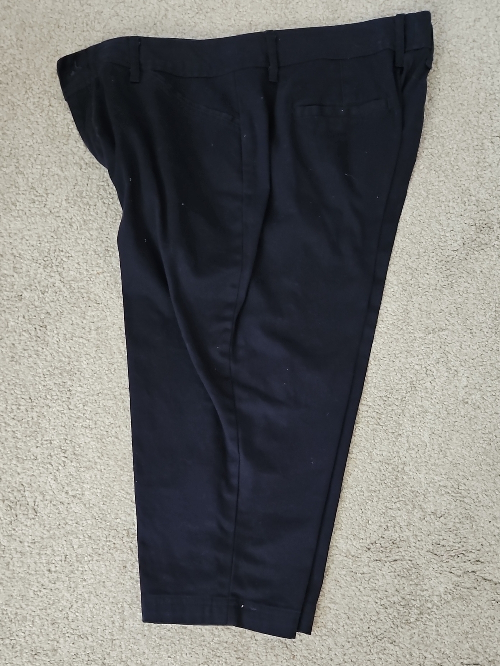 St. John's Bay Women's Navy Capris - Classic Straight Leg